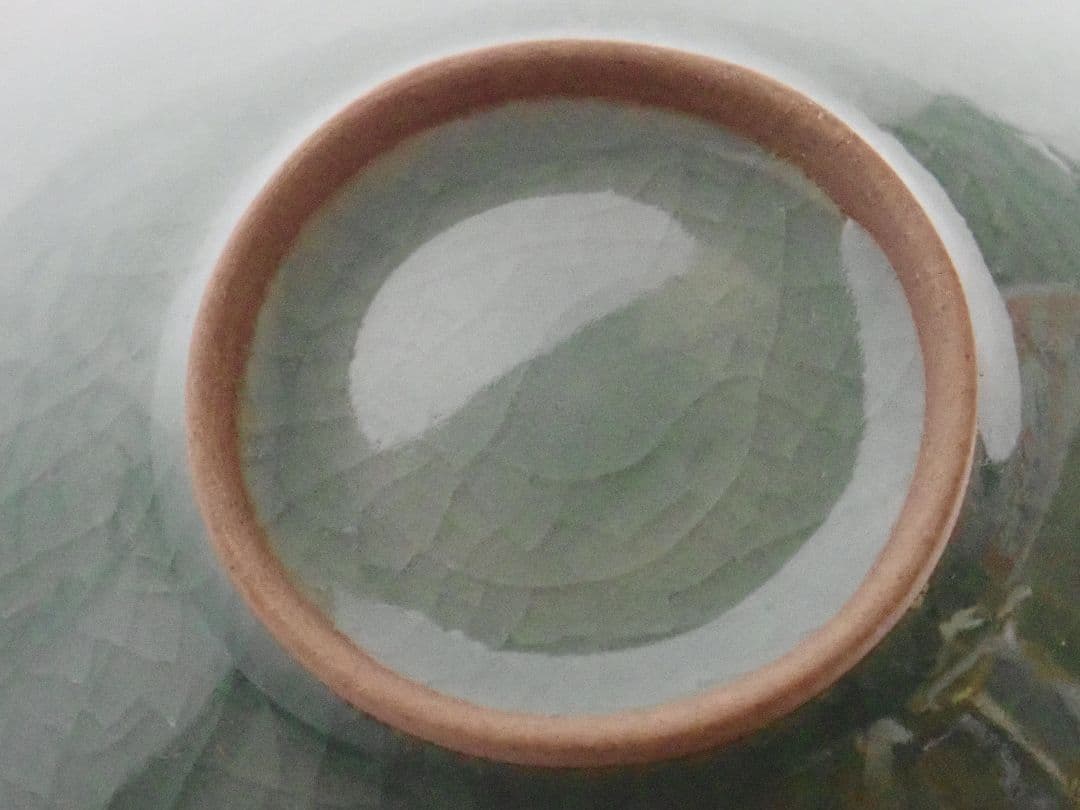 椀 青磁 唐草紋逆象嵌 韓国国宝レプリカ 湖厳博物館