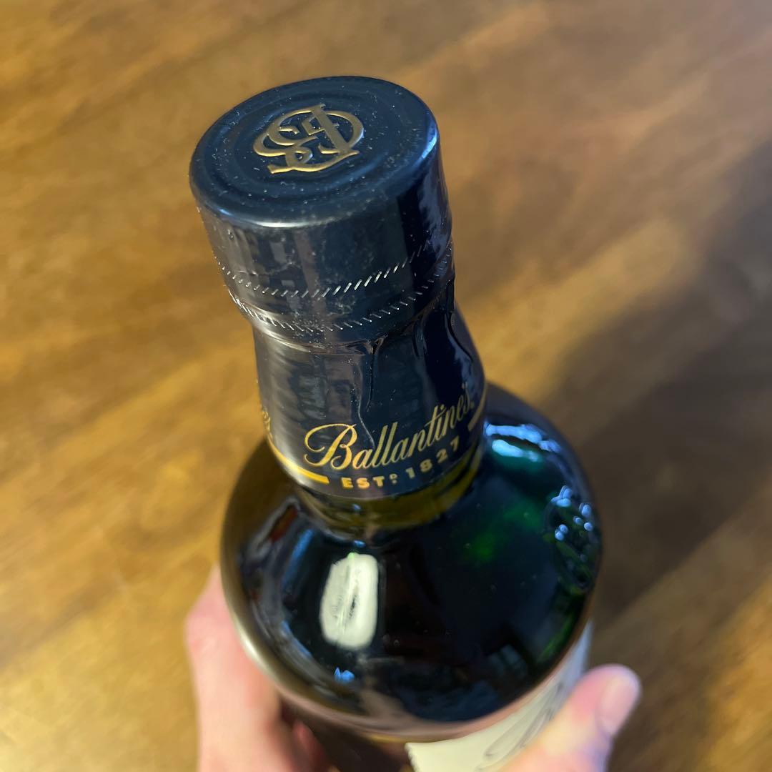 ウイスキー　バランタイン 17年  40度 700ml