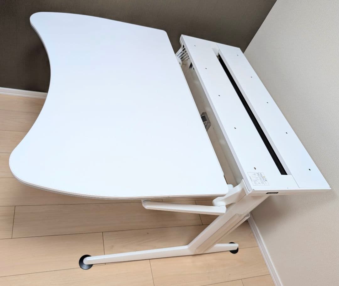 【suoneさま】美品 定価21万 オカムラ クルーズ 昇降デスク