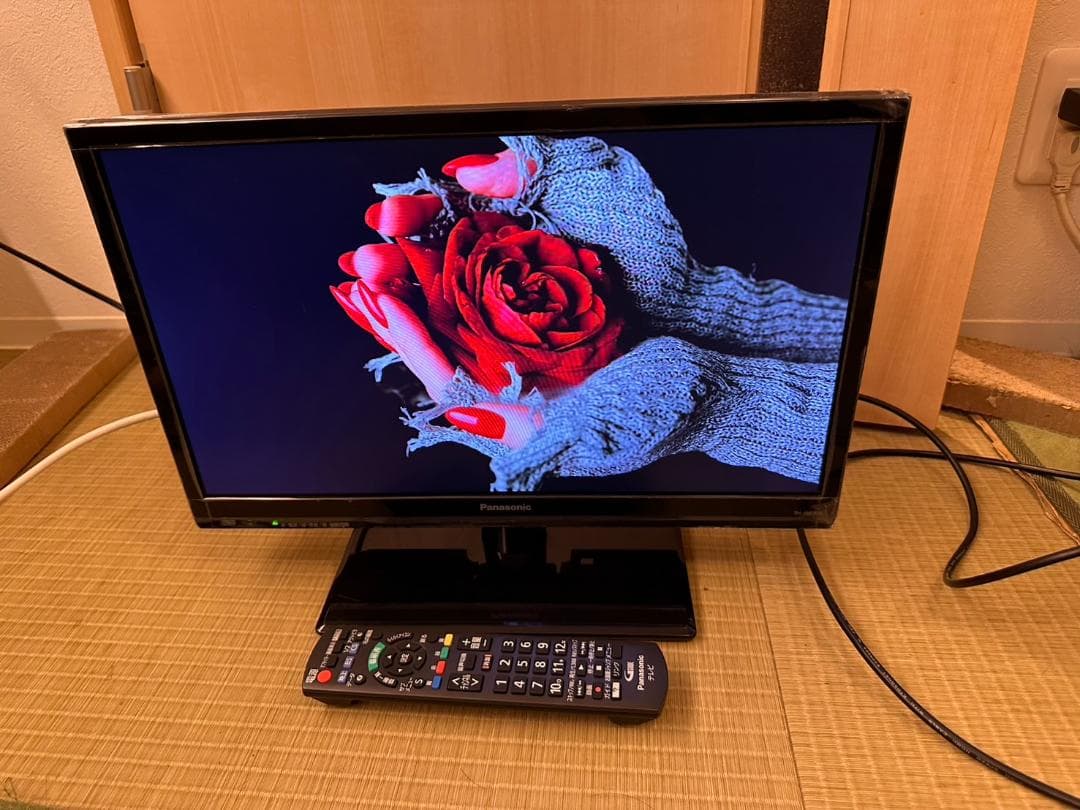 Panasonic　パナソニック 19型 液晶テレビ TH-19D300 超美品