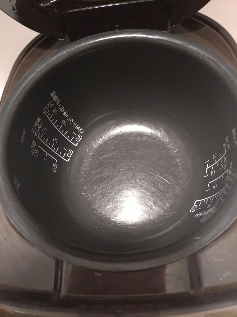 【期間限定価格】象印 極め炊き IH炊飯ジャー NW-VH10　2022年製