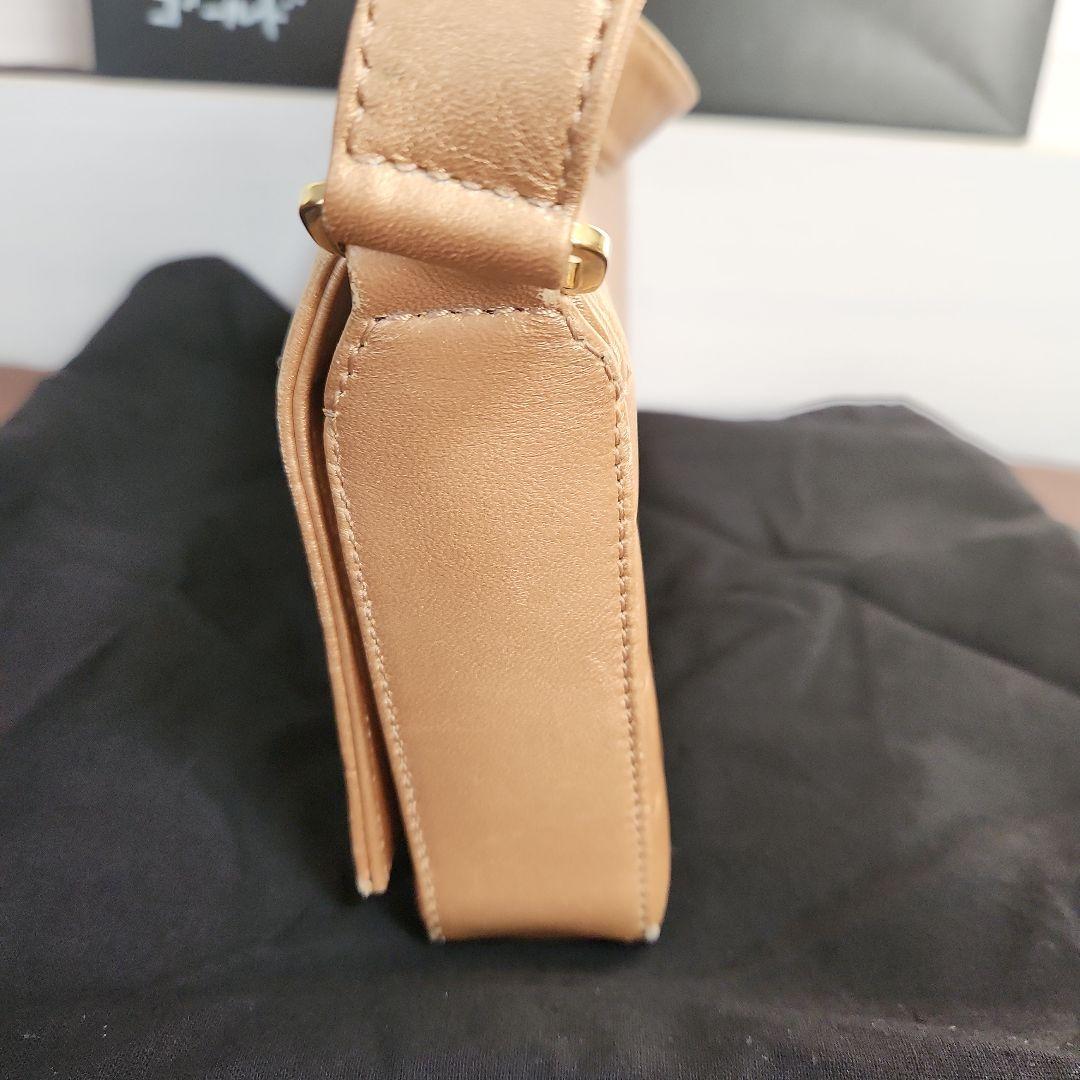 CHANEL チョコバーショルダーバッグ