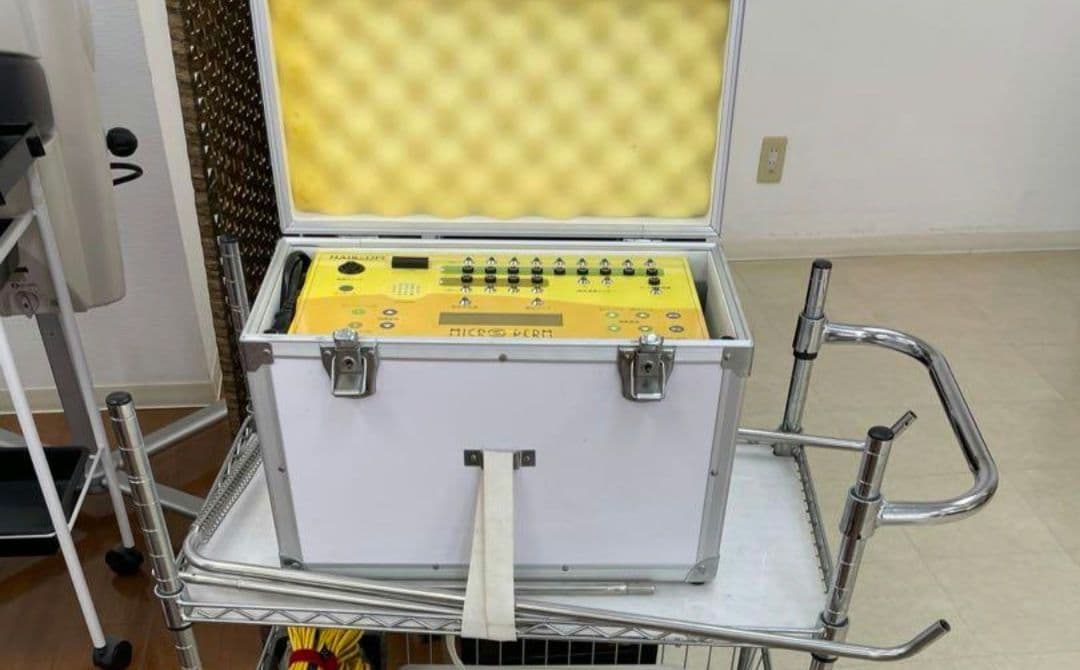 デジタルパーマ本体、ロッド、パッドセット