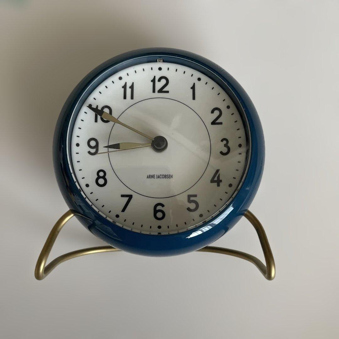アルネヤコブセン　置き時計　ネイビー