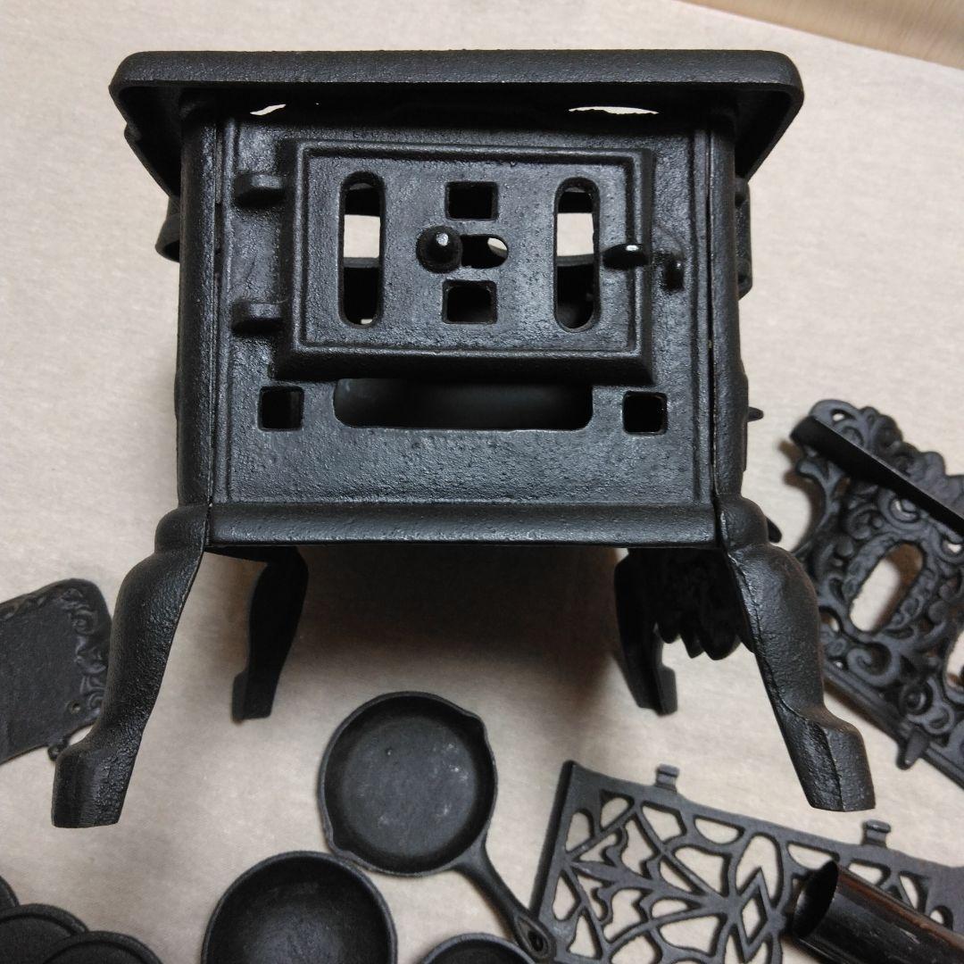 ヴィンテージCRECENTミニチュア鋳鉄製ストーブ·アンティークキッチン·レア