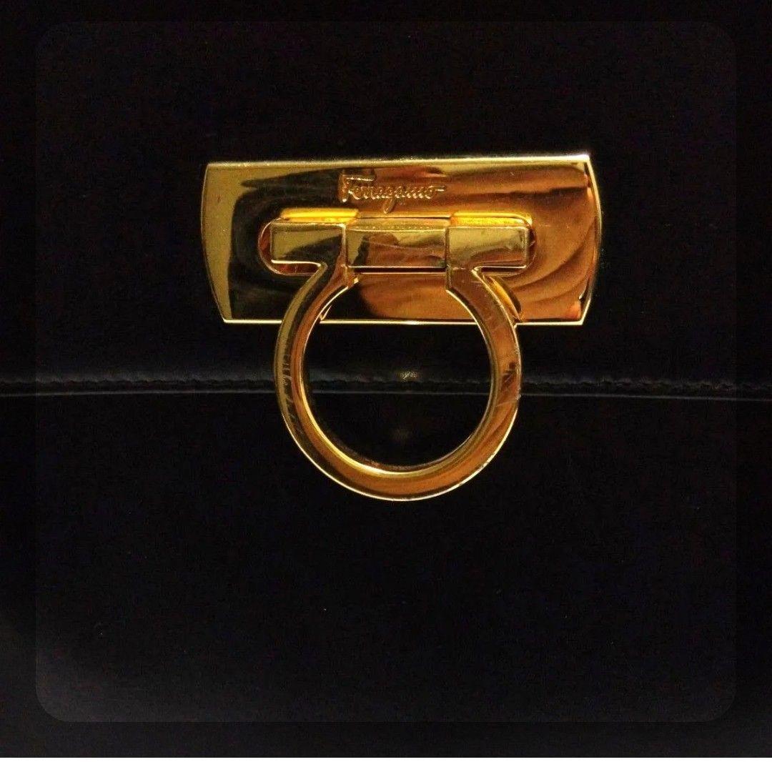 美品ferragamo バッグ