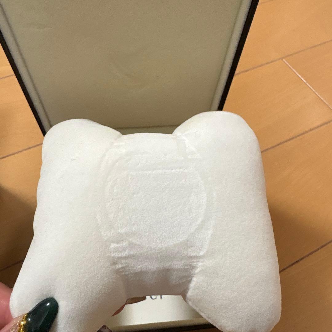 GUCCI 時計 ラバーベルト付き