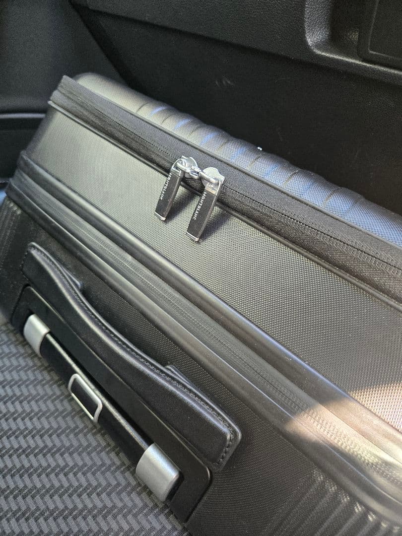 最終値引き　MONTBLANC ブラック キャリーケース