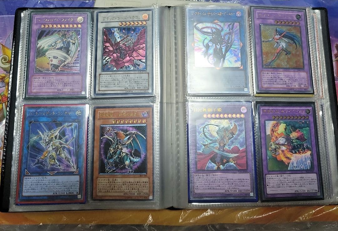 これが限界　遊戯王　全て旧レリーフ&ファイルまとめて100枚以上