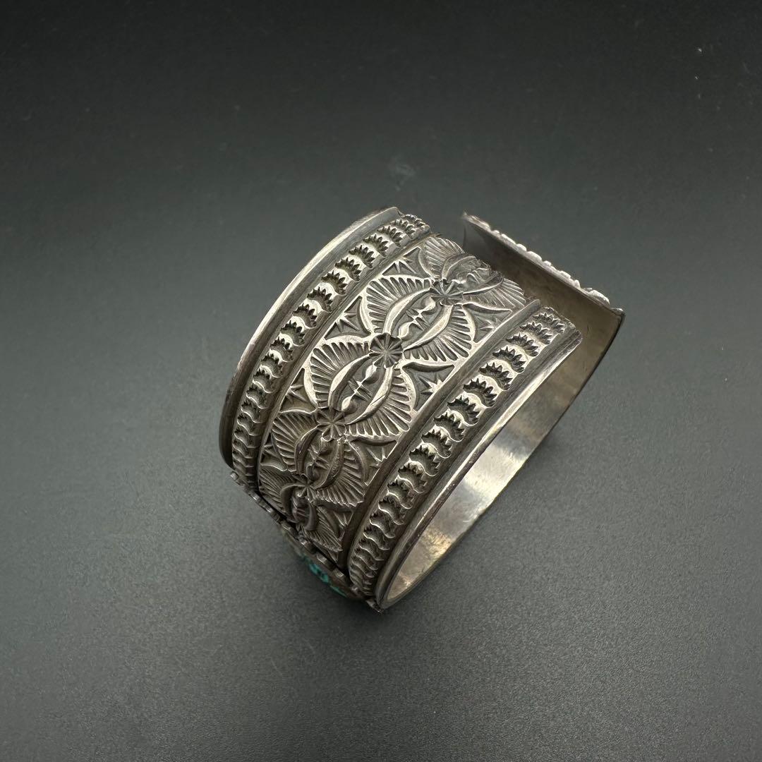 NAVAJO サンシャインリーブス スタンプワーク　ターコイズ　バングル