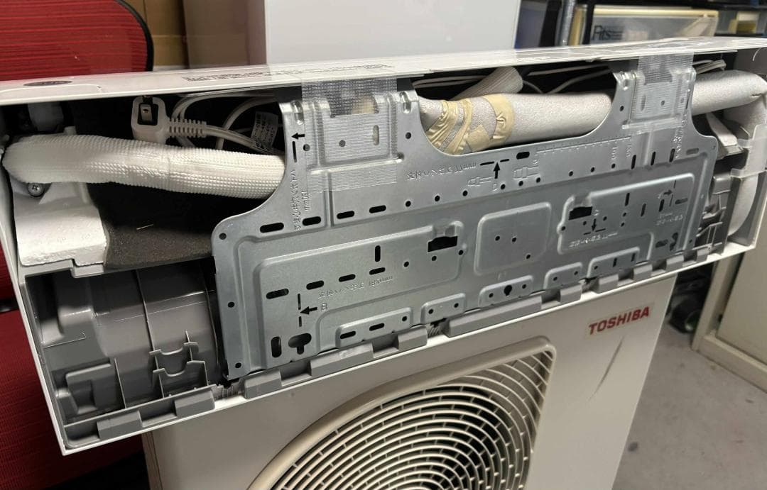 TOSHIBA 東芝 エアコン６畳用 RAS-K221E3DX 2024年製美品