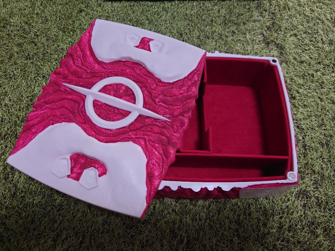 MTG 新たなるファイレクシア　デッキケース