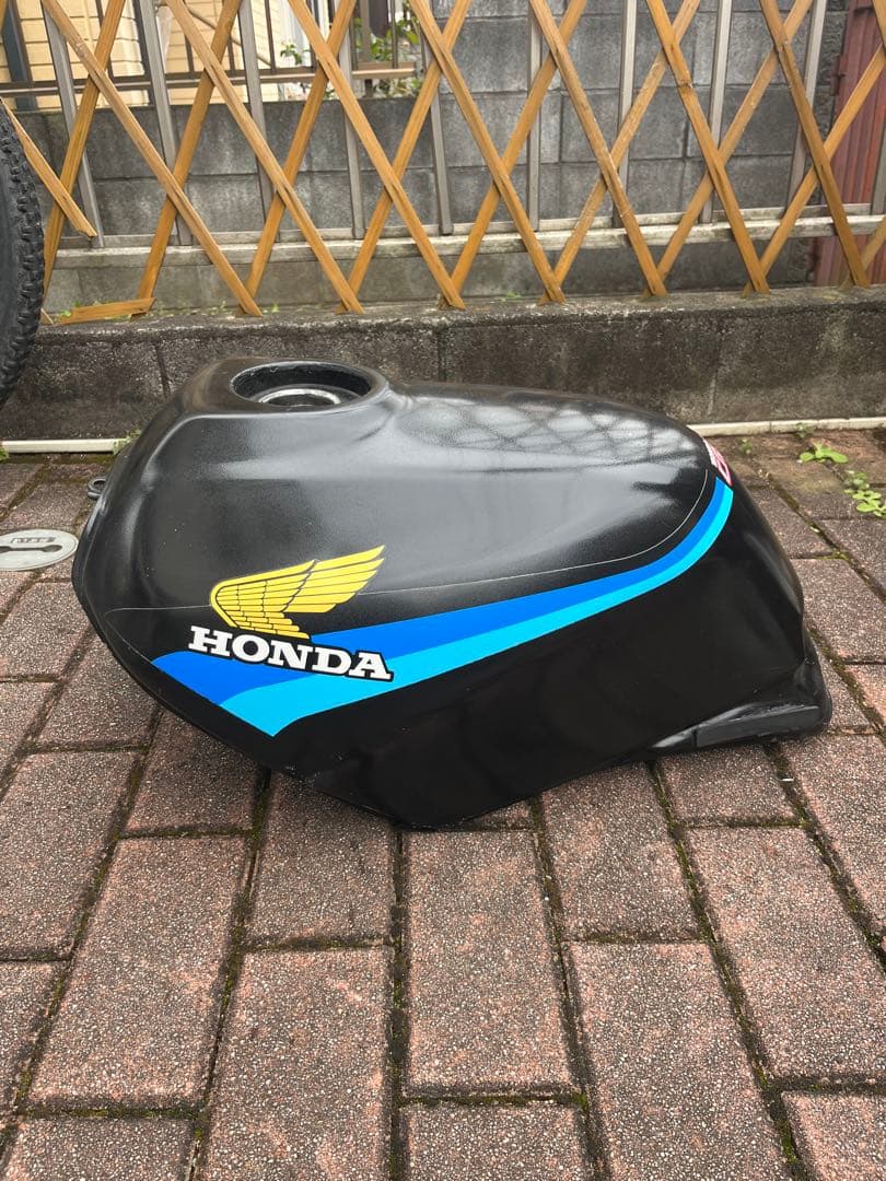 vtz250 タンク　ゆきむら