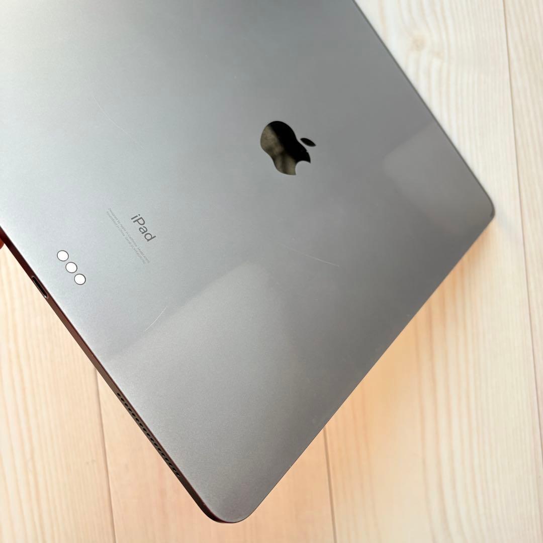 iPad Pro 12.9インチ （第３世代） 256GB スペースグレイ