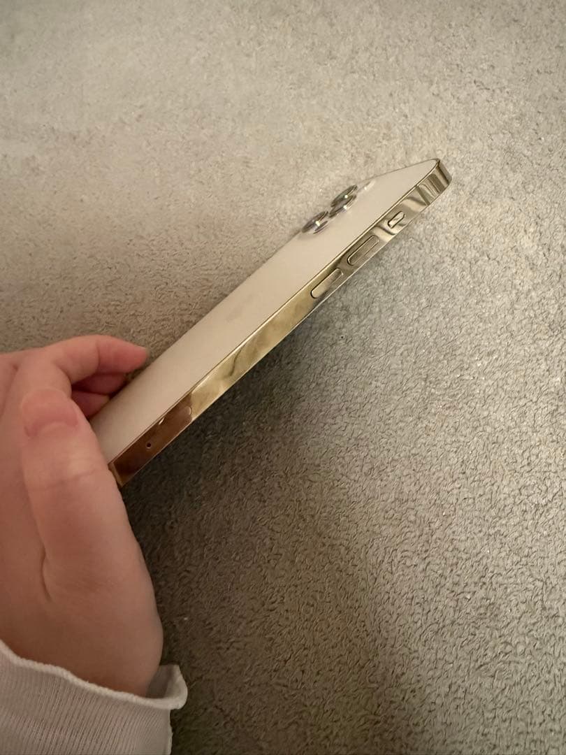 iPhone 12pro 本体 初期化済み ゴールド