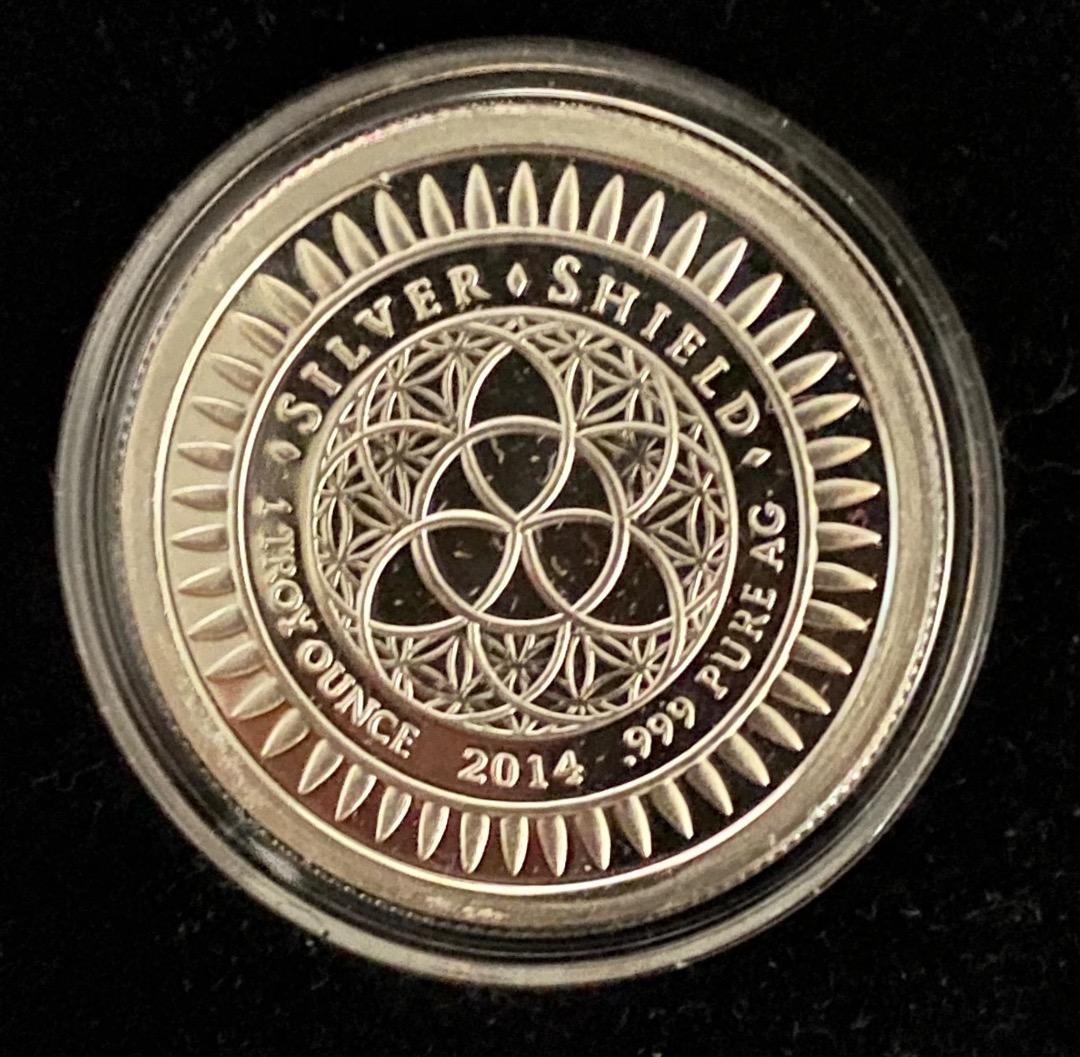 レア‼️2014年 シルバーシールド 1オンス プルーフ 銀製メダル №171