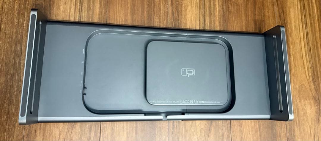 ANKER 675 USB-C Docking Station モニター台