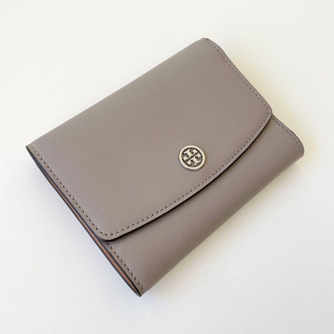 【新品】TORY BURCH 三つ折り財布 ロビンソン トリーバーチ