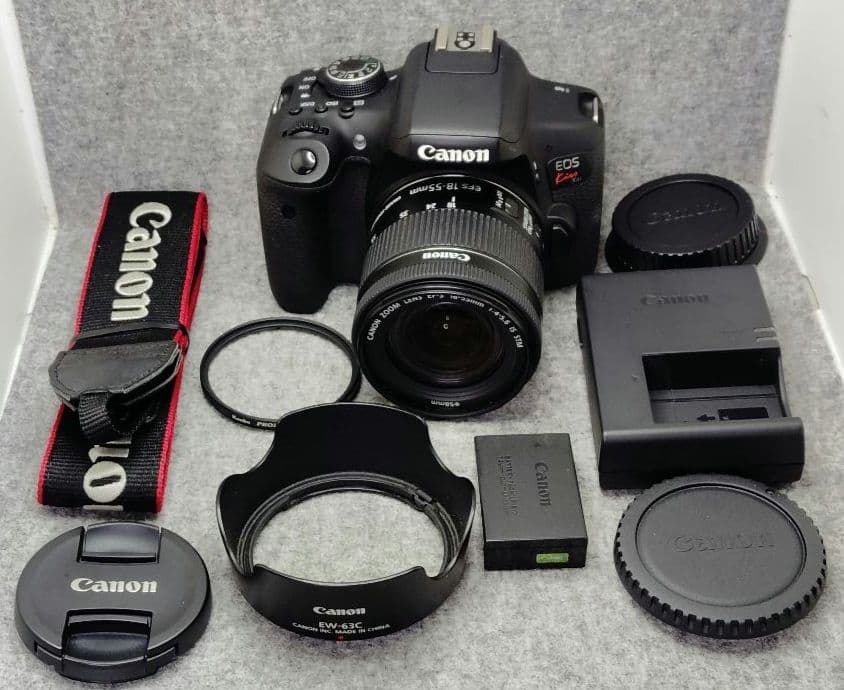 Canon EOS Kiss X８i 標準ズームレンズ付