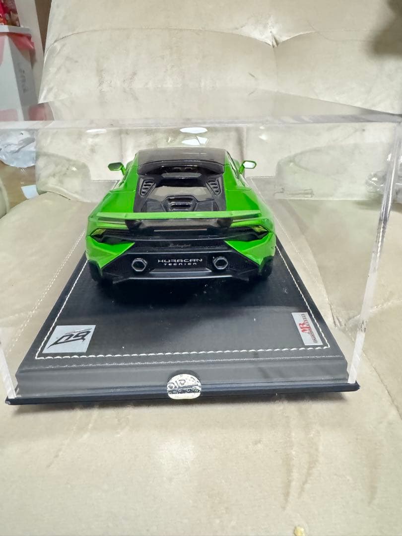 1/18 ミニカー　MRコレクション　ランボルギーニ　ウラカン　テクニカ　極美品