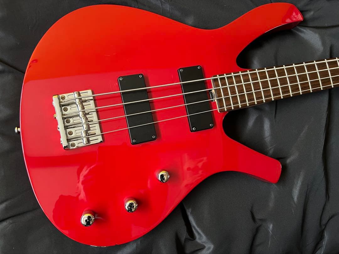 激レアparker ベース bass エレキベース RED 未使用品ケース付