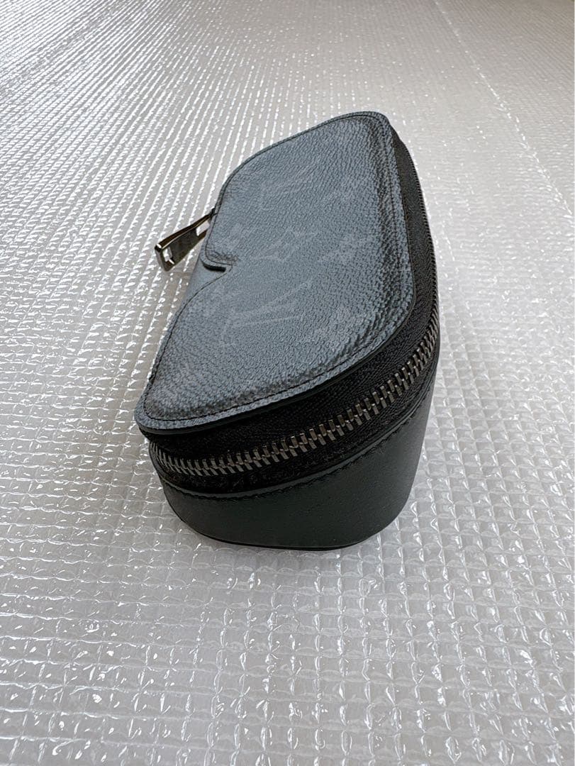 【新品未使用】LOUIS VUITTON ルイヴィトン メガネケース