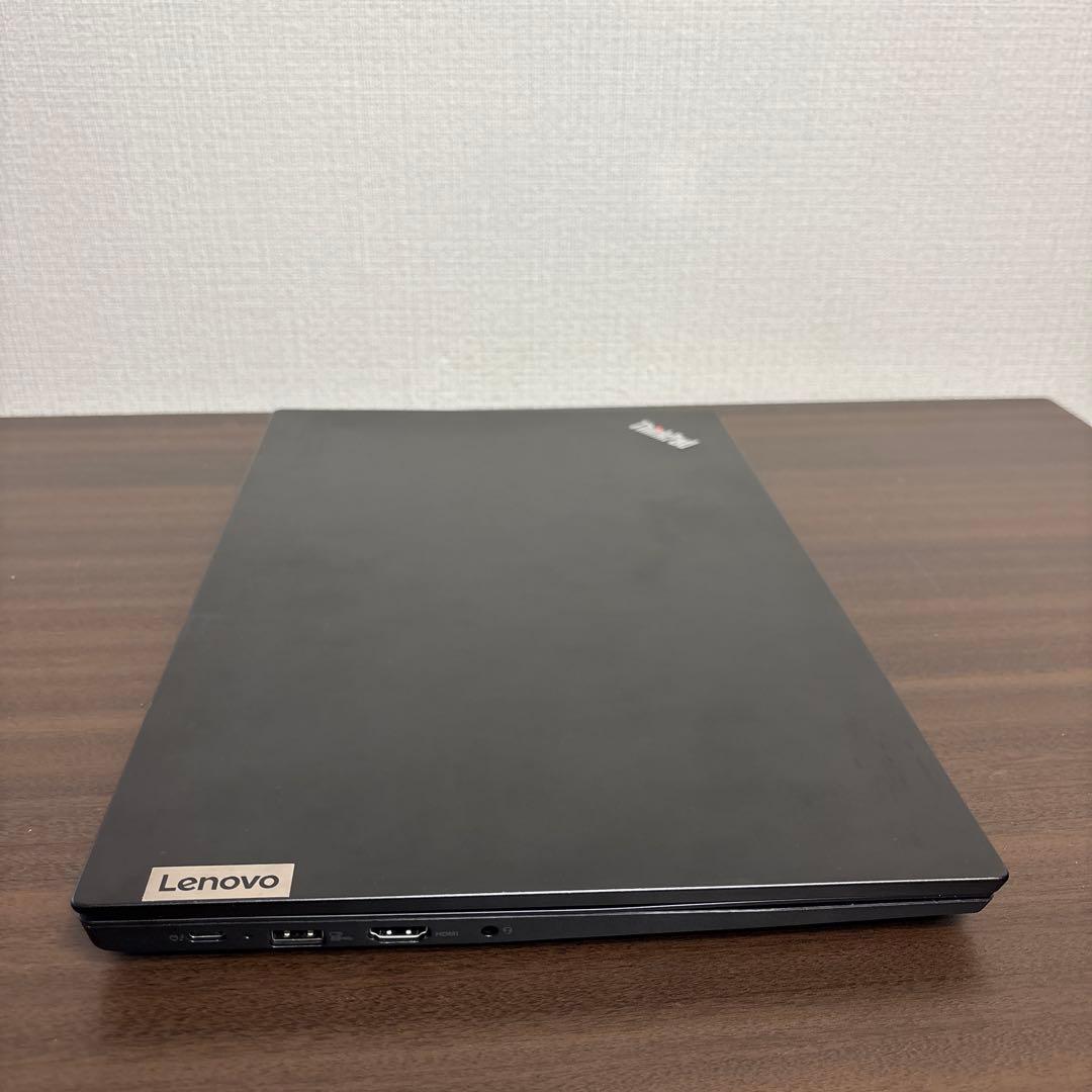 展示機レベル美品！起動時間約10秒！ThinkPad高性能15.6型ノート