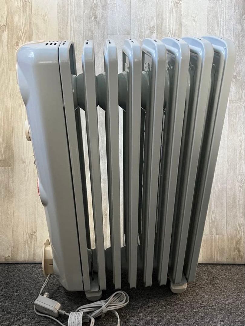 デロンギ オイルヒーター JR0812-CR+TH300R未使用品