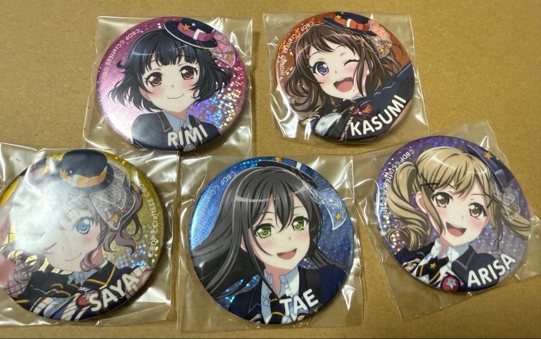 バンドリPoppin'Party あるあるCity限定缶バッジ ホロ使用