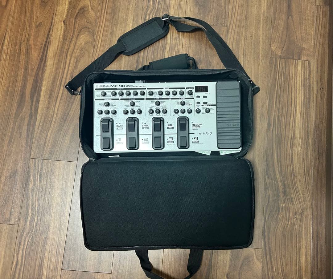 BOSS ME90（純正キャリングケース付き）