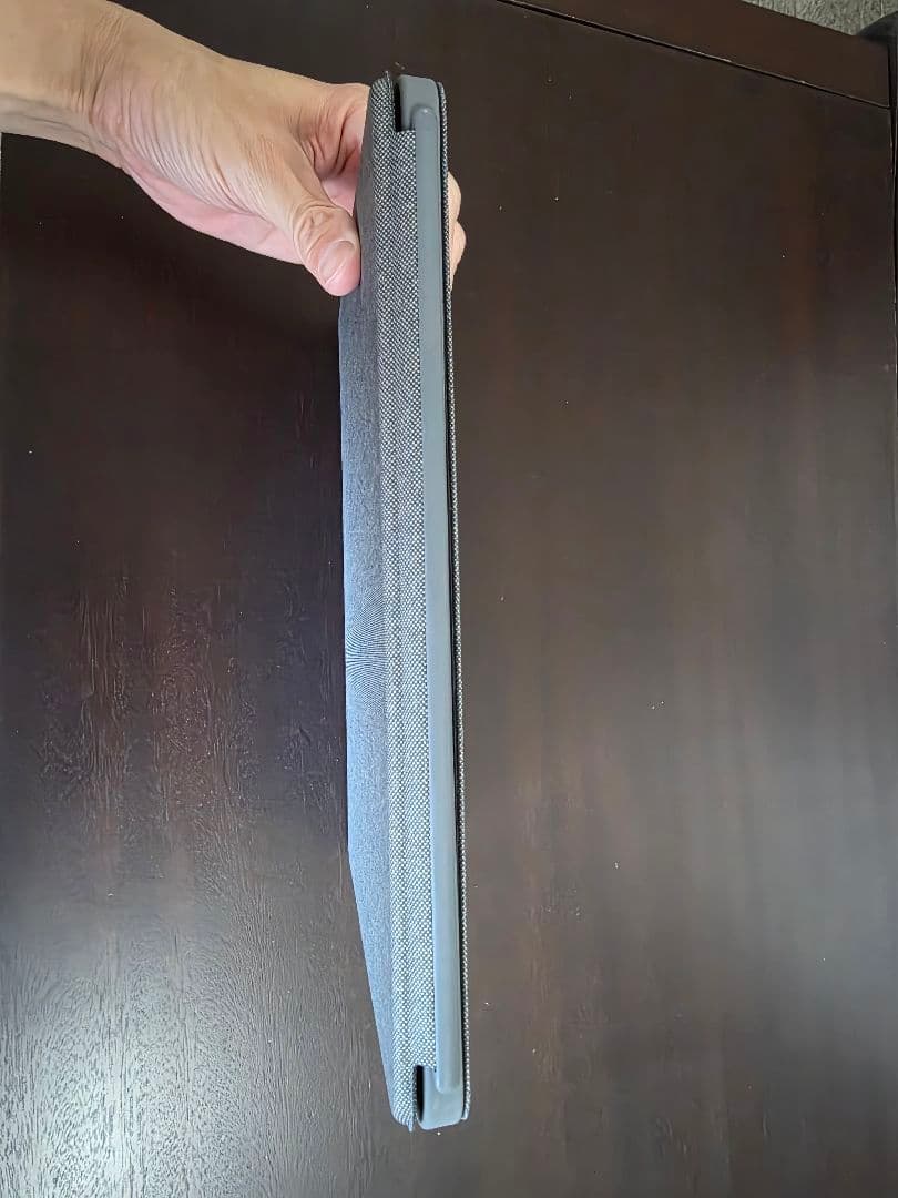 iPad Pro M2 12.9インチ 512GB、ロジクールコンボタッチ