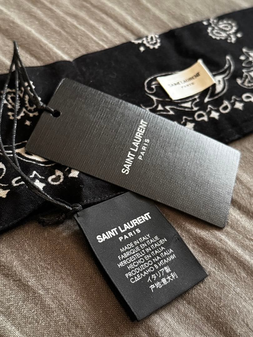 正規品本物 SAINT LAURENT サンローラン バンダナ スカーフ 黒