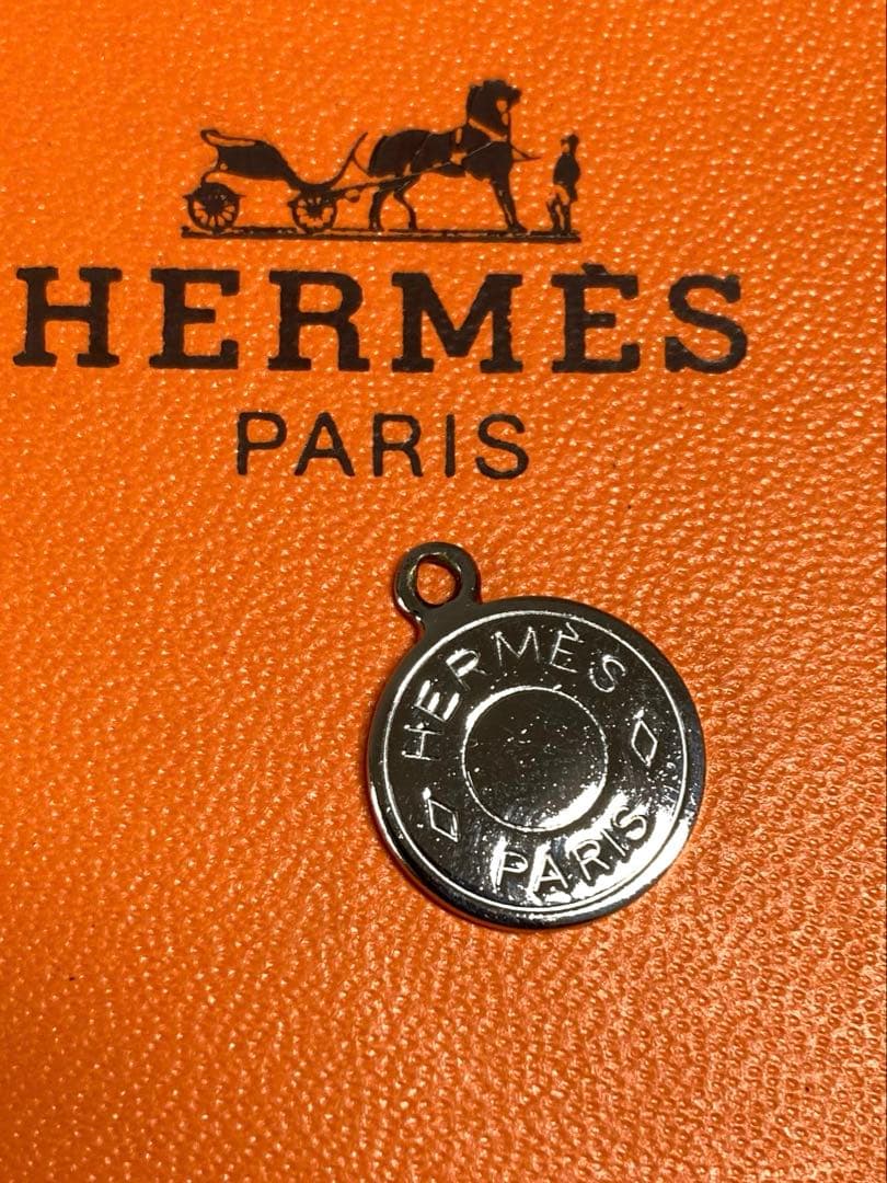 良品　HERMES エルメス　セリエ　ペンダントトップ　シルバー　箱付き
