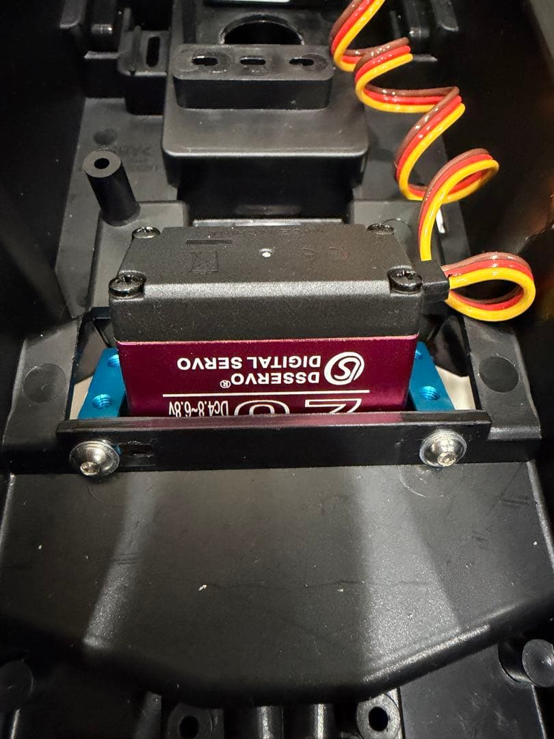 タミヤ ランチボックス ブラックエディション 組立済屋外未走行 メカ付きOP多数