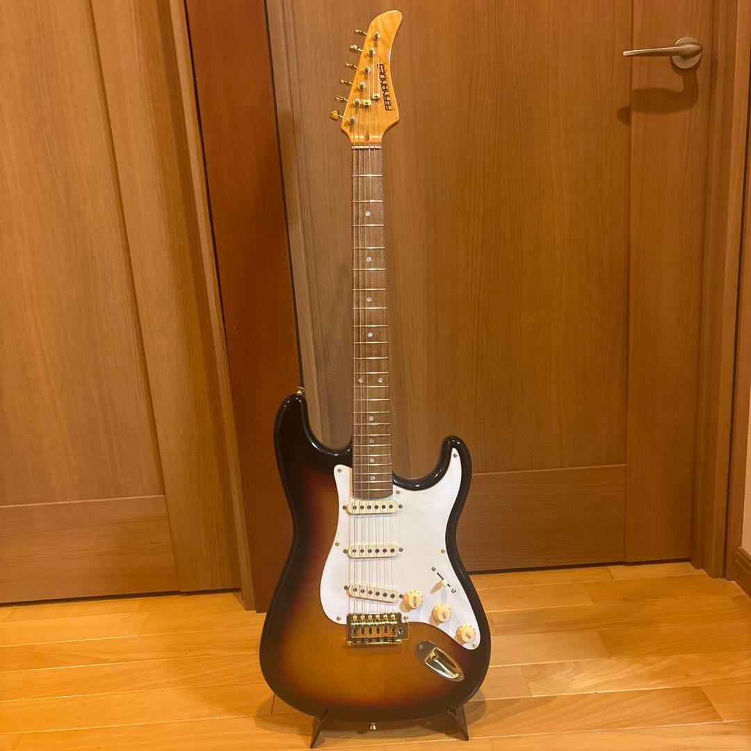 FERNANDES LE-1Z ストラトタイプ ゴールドパーツ仕様 サンバースト