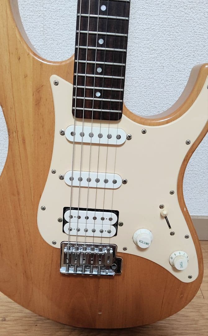 最終値下げ エレキギター パシフィカ ギターケース　ミュージックランドKEY