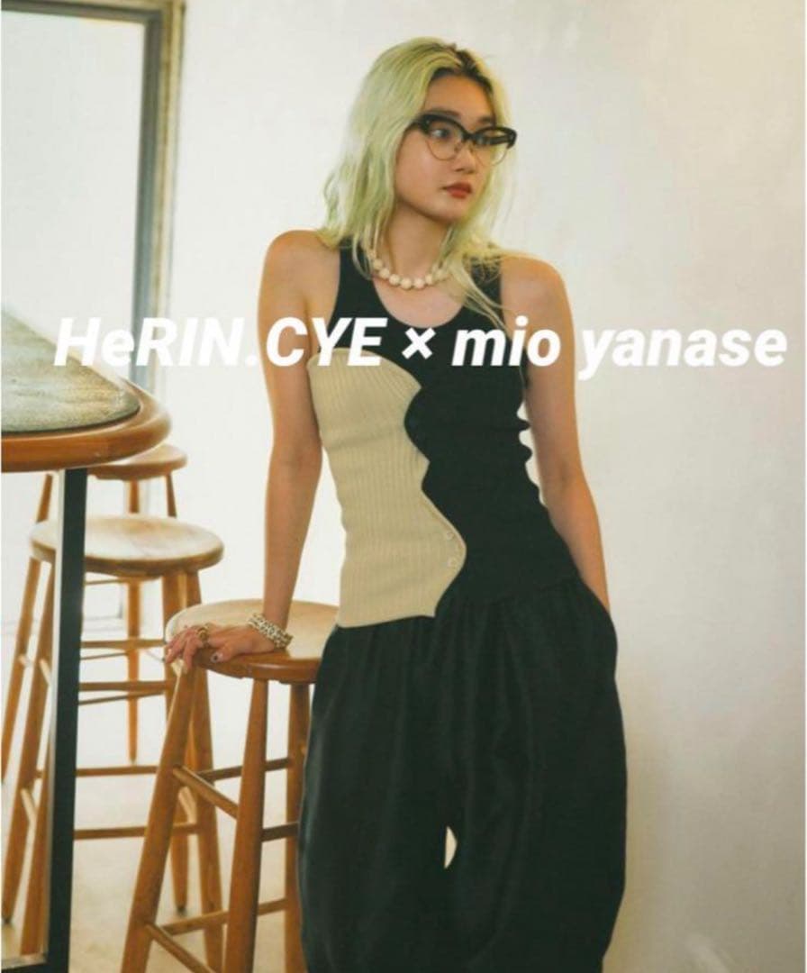 トップス HeRIN.CYE mio yanase Wave knit bustier