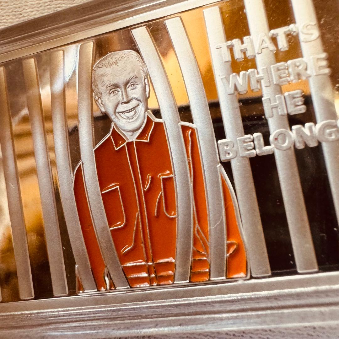 トランプ大統領　バイデン大統領　1オンス　カラー　純銀バー　ジェイル