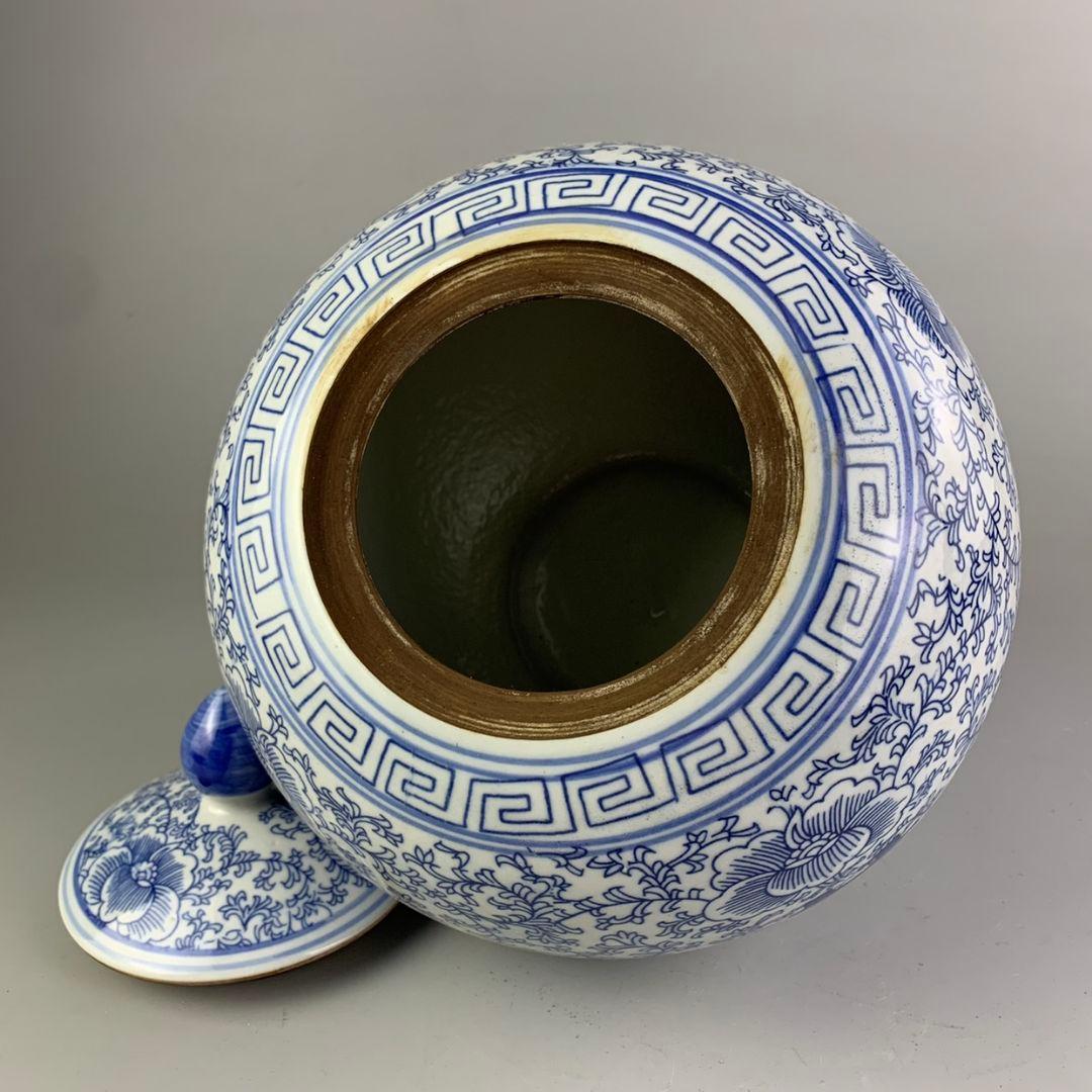 景徳鎮 陶磁器 青花喜字円缶 茶筒物入れ 装飾品 工芸品 美術品 置物