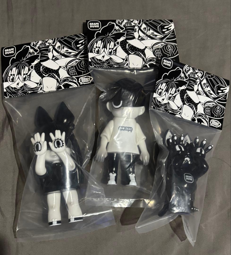 【3体セット】GRAPEBRAIN × SNEAKERDUNK