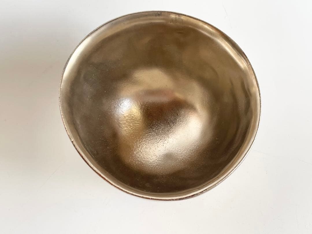 陶芸家　作家物　内田鋼一　プラチナ釉　碗　カップ　お碗　旅茶碗　人気作家　箱なし