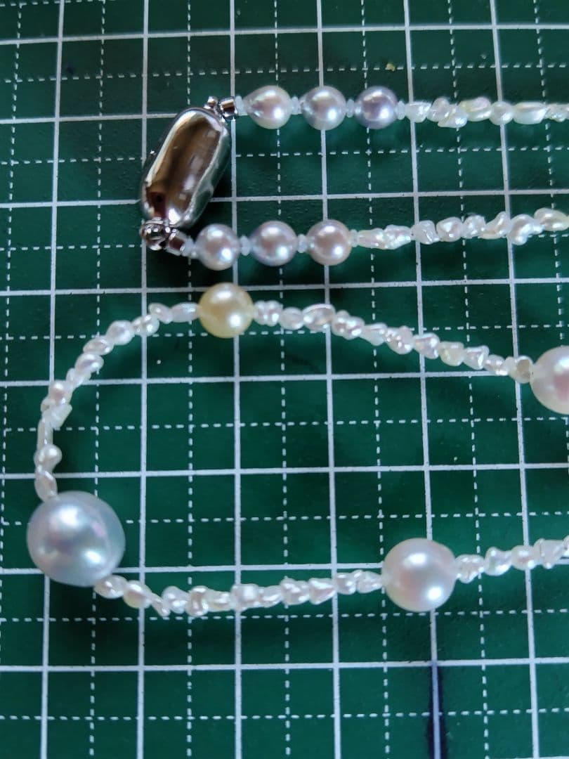各サイズの、アコヤ真珠、あこや芥子パールの、セミロングネックレス