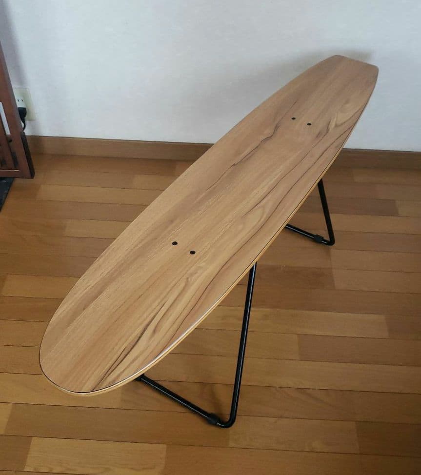 【ROOM ESSENCE/スケートボードテーブル】