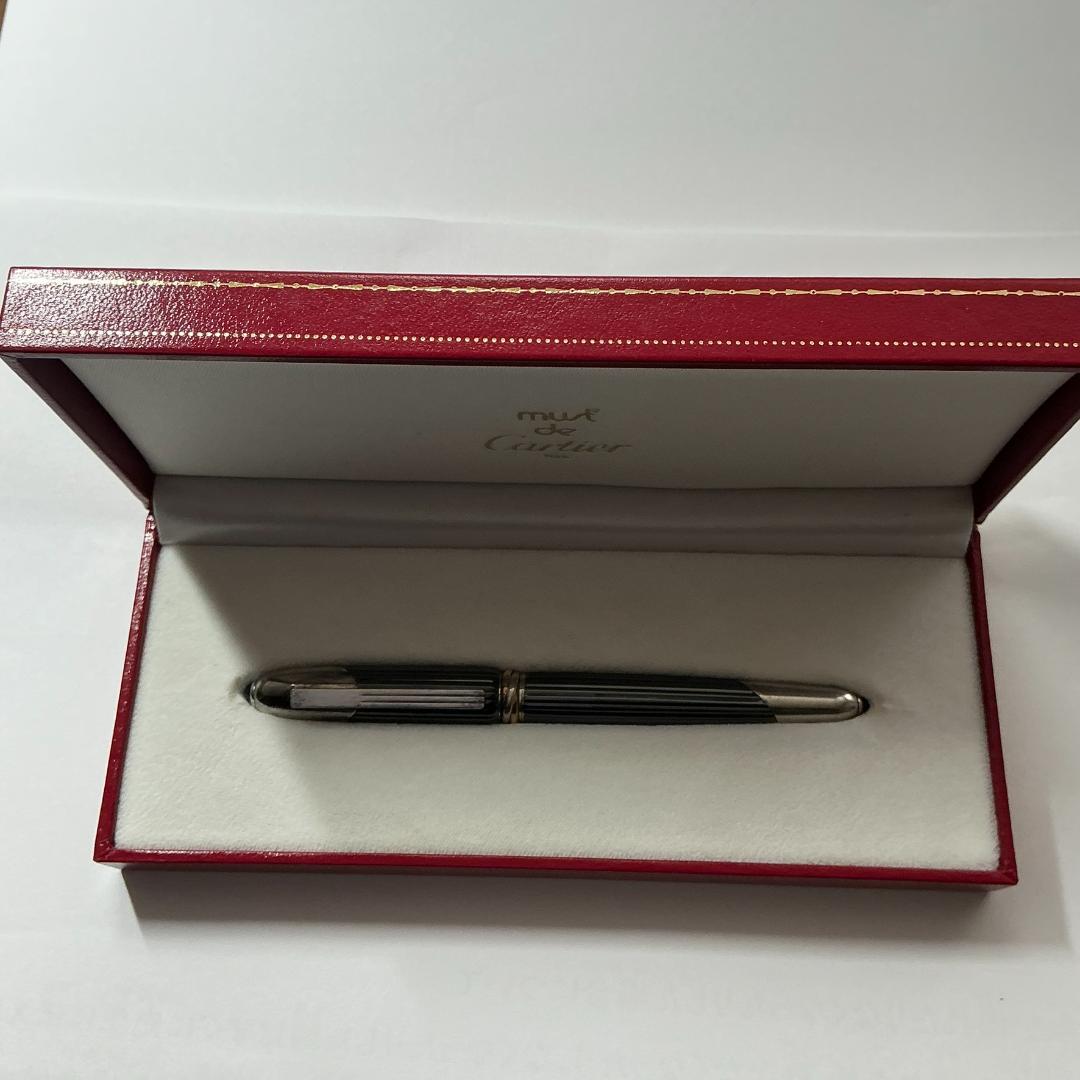はな Cartierカルティエ　クーガー万年筆　ST130001