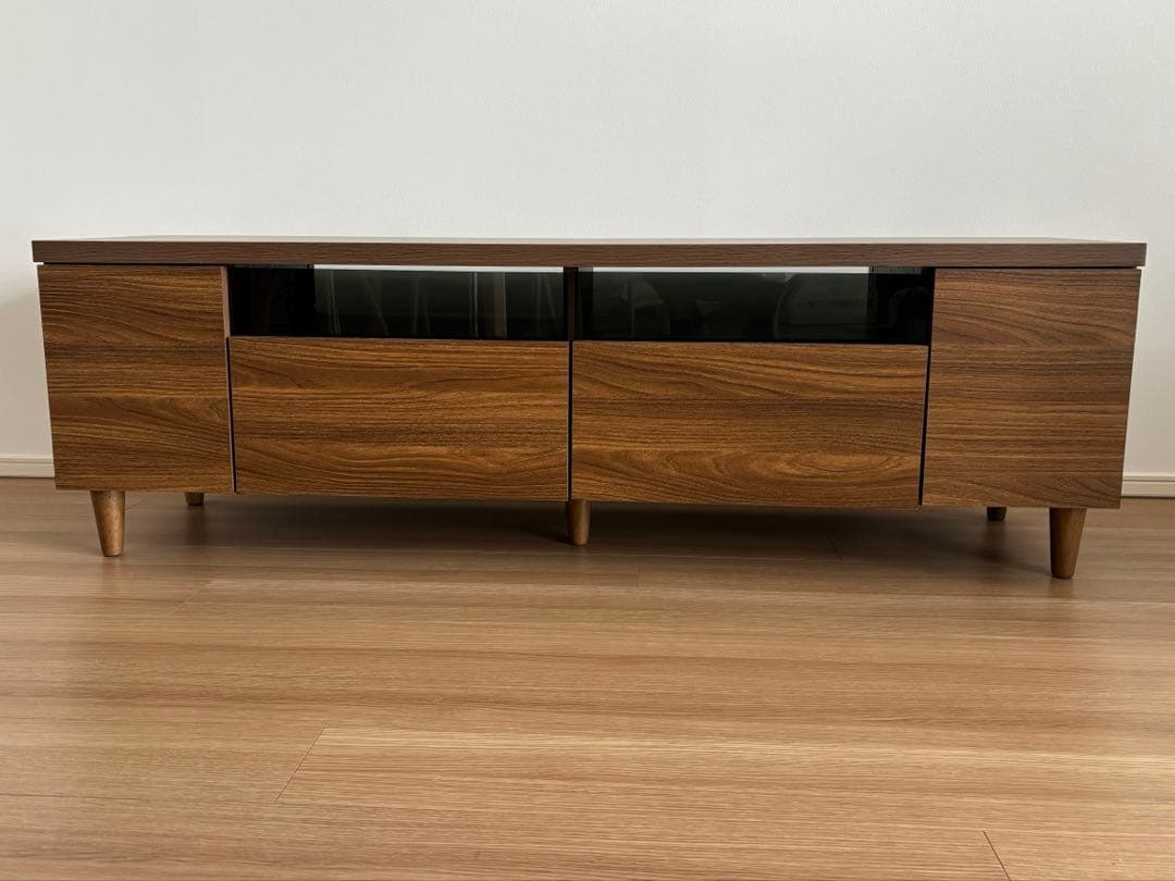 テレビ台（ボード）引き出し付き　ブラウン木製　幅150センチ