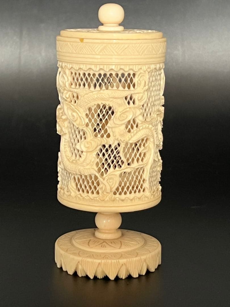 極上 コオロギ巣　重さ：約101g