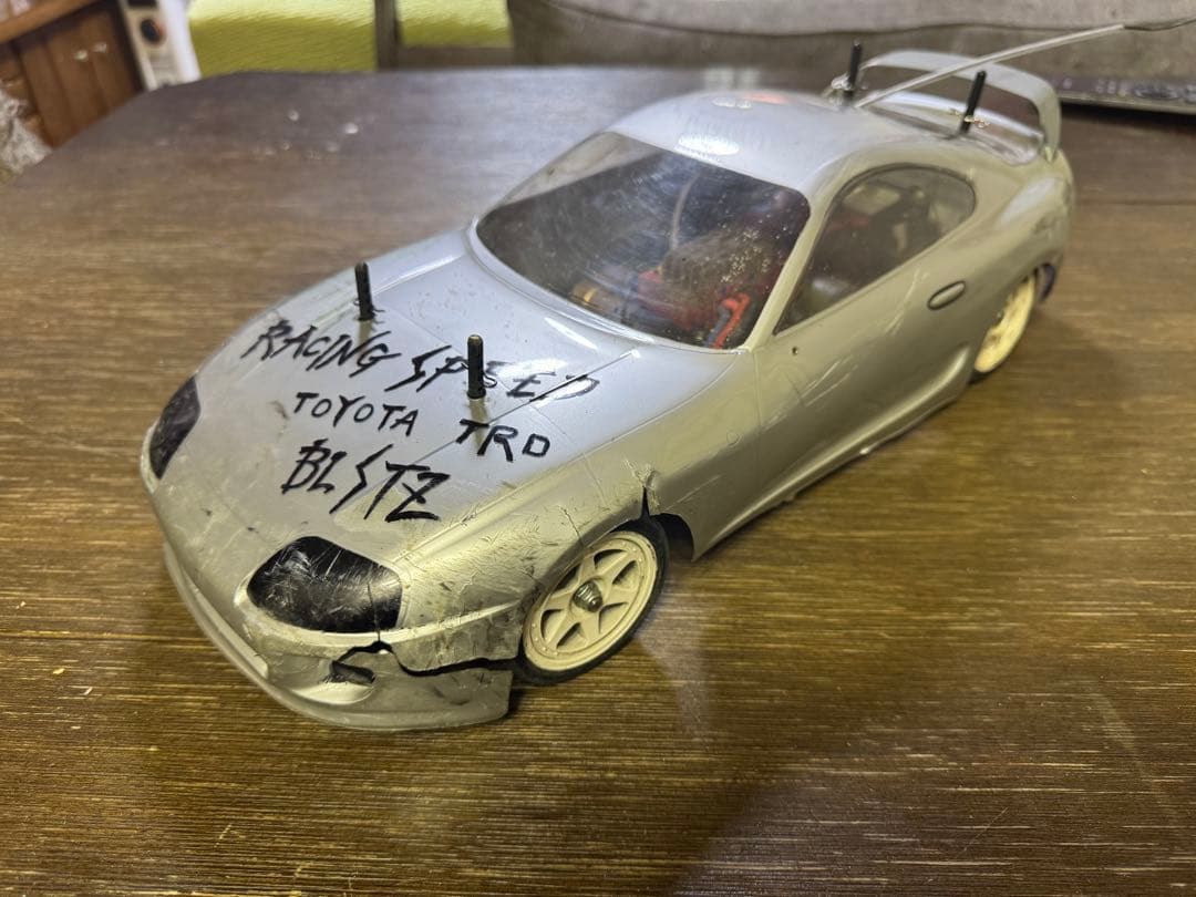 に*ン様 ラジコン　トヨタ　スープラ　部品パーツ多数　まとめ売り