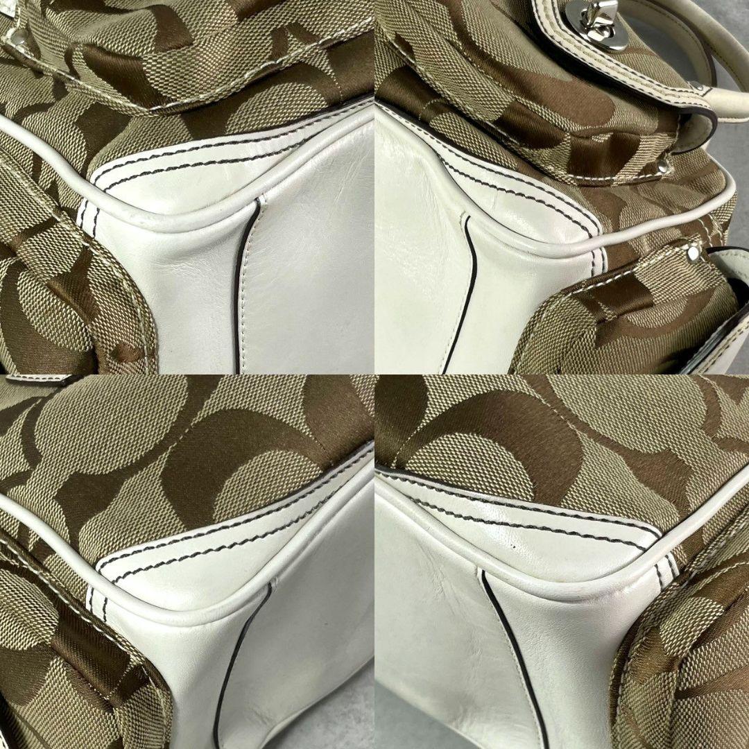 極美品 コーチ ショルダーバッグ ミニボストン シグネチャー レザー ロゴ 白