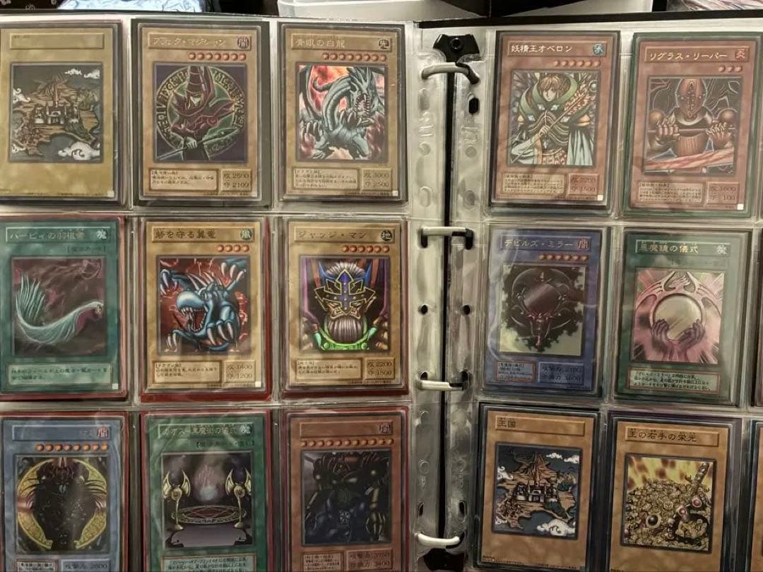 遊戯王　引退品　まとめ売り　初期二期多数　3000枚以上