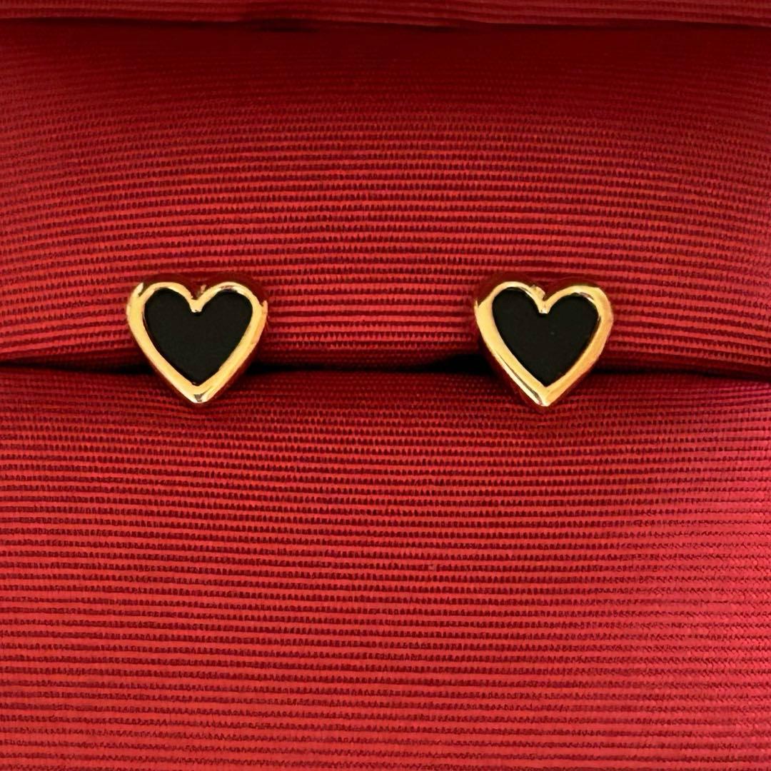 GIGI ハート オニキス(ブラック) ピアス